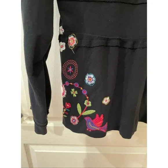 Johnny Was Embroidered zip up hoodie with attached hoodie size Medium